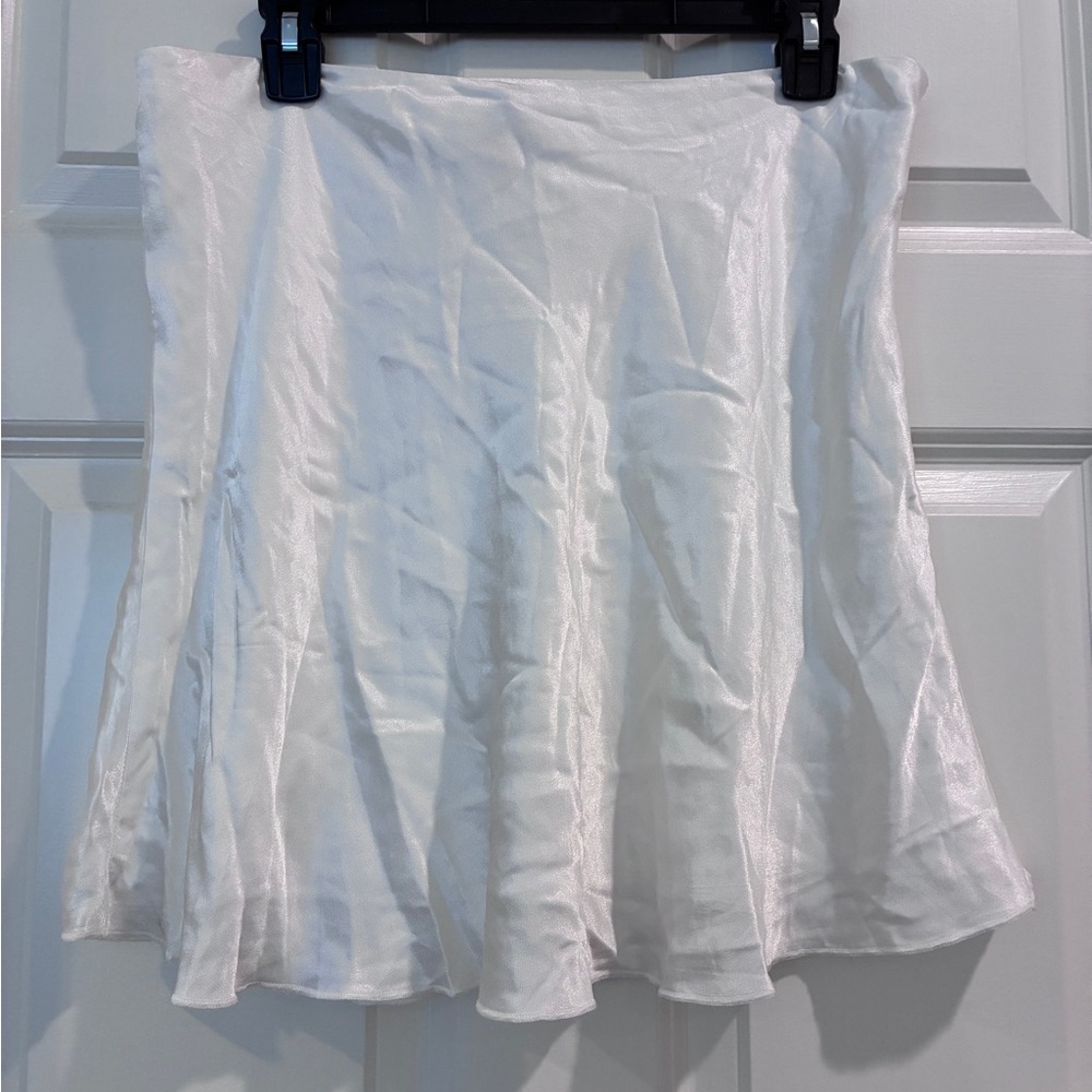 Socialite White Silky Skater Skirt